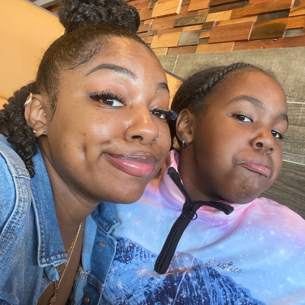 Heyyyyy - Picture 4 of 10